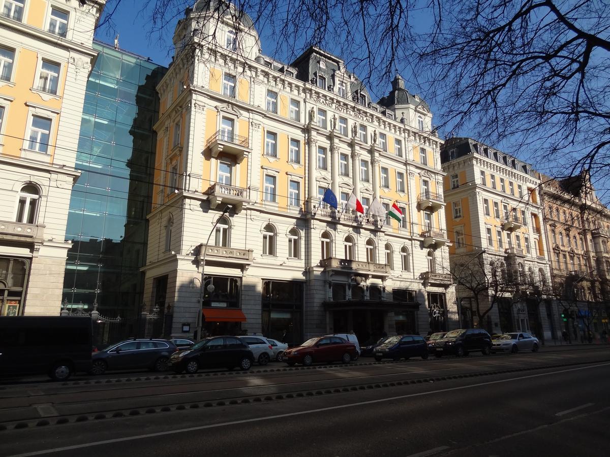 Erzsebet Boulevard Apartment Budapest Exteriör bild